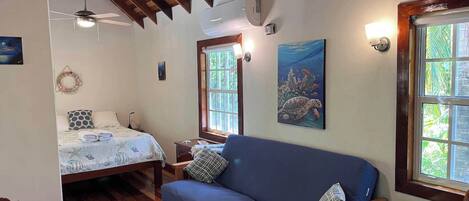 Smart TV, reproductor de DVD y oficina