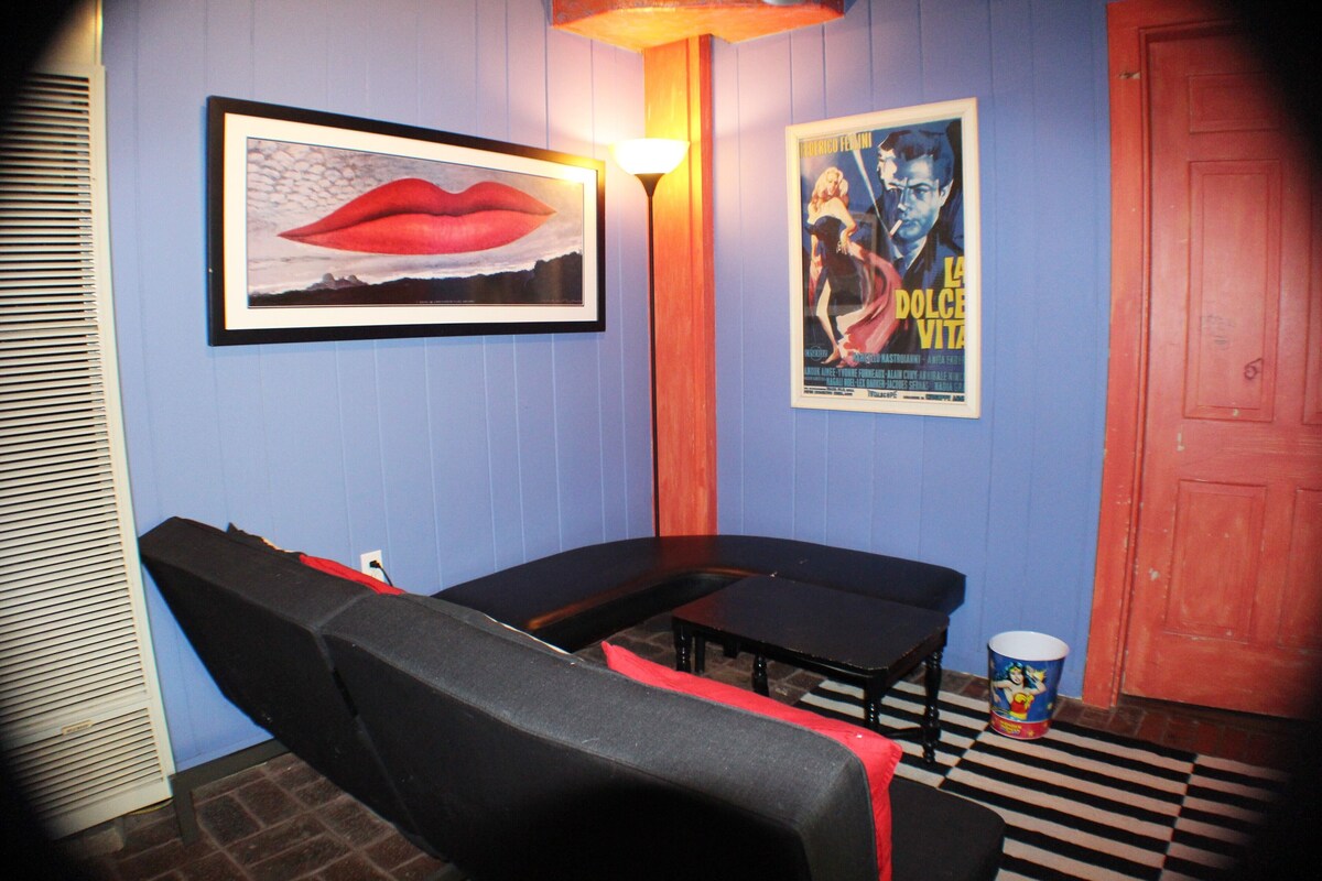 Photo 18 of Cool Blue Private Pool! Rare Secluded 1940s Estate