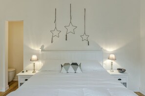 2 slaapkamers, een strijkplank/strijkijzer, wifi, beddengoed
