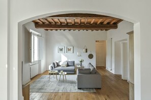 Luokittelematon kuva, 3 kautta 21, painike