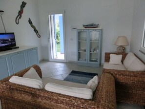 Smart-tv en een open haard