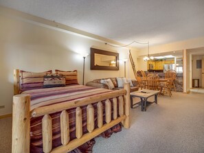 2 chambres, Wi-Fi gratuit, draps fournis