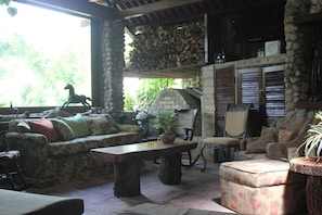 Property grounds - Los Aramos (El Valle de Anton)