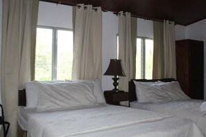 Basic Room, Multiple Beds (Room 2/3) - Los Aramos (El Valle de Anton)