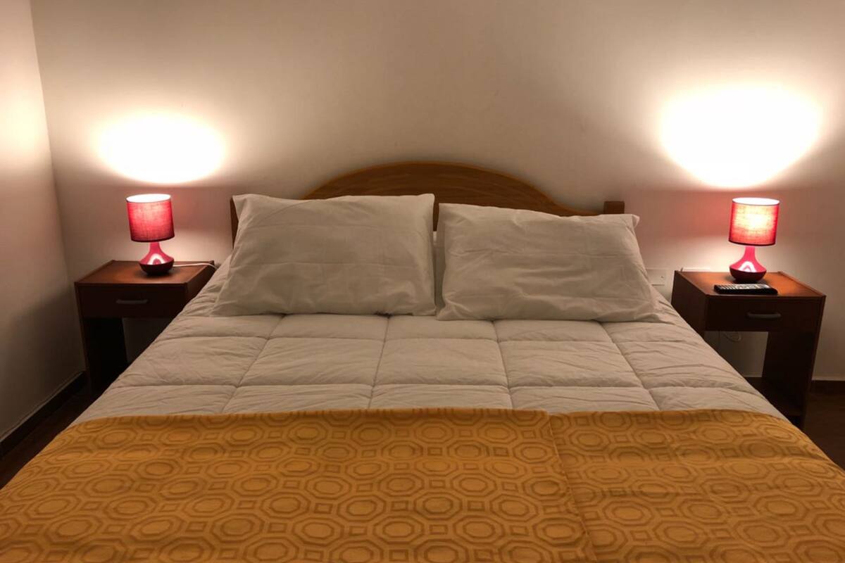 Double Room, 1 Double Bed, Non Smoking (1) | Iron/ironing board, free WiFi, bed sheets