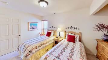 3 habitaciones, tabla de planchar con plancha y wifi gratis