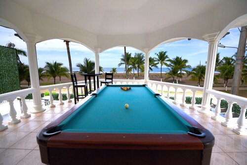  9BR Party House Luxus am Strand! - Junggesellenabschied Paradies - BEST VIP SERVICE