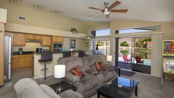 Smart TV, fireplace, video-game console, DVD player