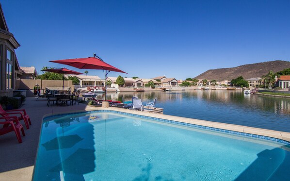 Outdoor pool, a heated pool