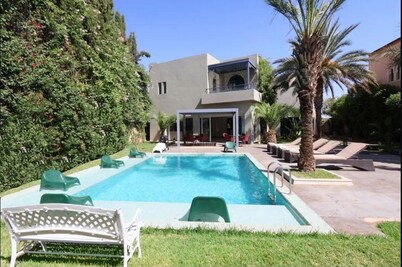 Villa Zeitoun - Magnificent Villa with Private Pool
