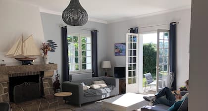 Spacious family home 10people