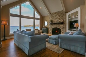 TV, fireplace, DVD player, video library