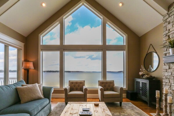 TV, fireplace, DVD player, video library