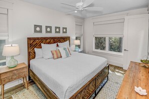 5 bedrooms, iron/ironing board, WiFi, bed sheets