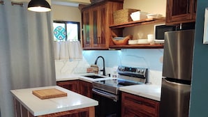Coffee/tea maker, fridge, microwave, oven - Across from Coco Beach! (Playas del Coco)