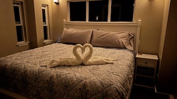 2 chambres, fer et planche à repasser, Wi-Fi gratuit, draps fournis