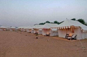 Motor boating, fishing - Kumbh Mela Cottage Accomodation (Karchana)