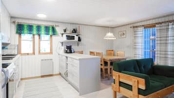 Kühlschrank, Herdplatte, Geschirrspüler