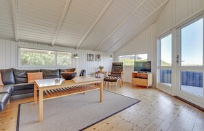 Fernseher, Kamin