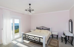 4 dormitorios, wifi gratis, ropa de cama