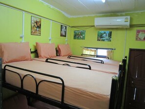 Mixed Dormitory Room | Wifi gratis