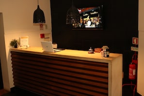 Borne des arrivées/des départs