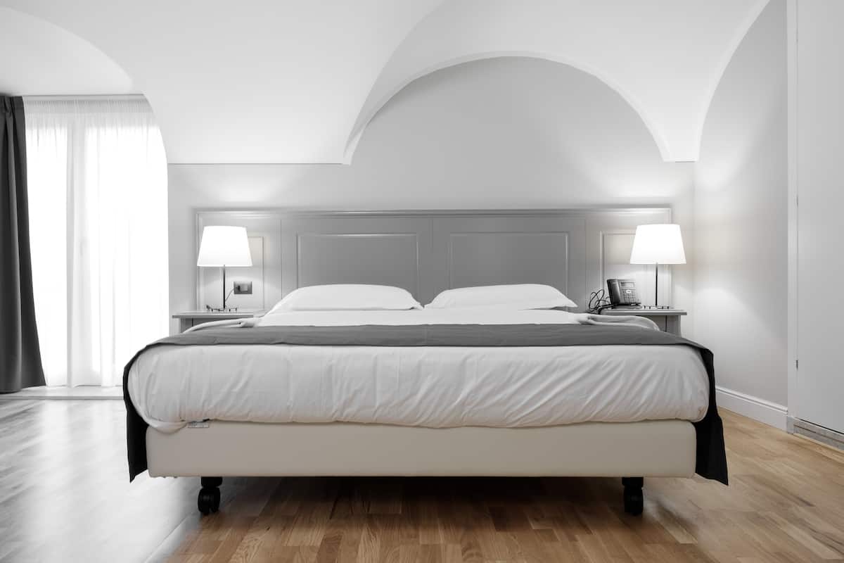 Egyptian cotton sheets, premium bedding, down duvets, minibar