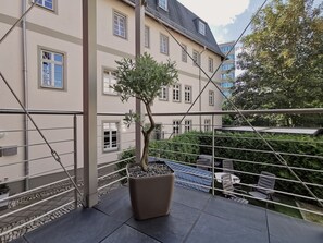 Property grounds - Apartment in the old warehouse (Brühlervorstadt)