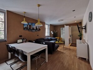 Interior - Apartment in the old warehouse (Brühlervorstadt)