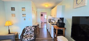 Interior -  canal front with boat slip, boat ramp,  WiFi, and roku streaming TV  (Ocean City)