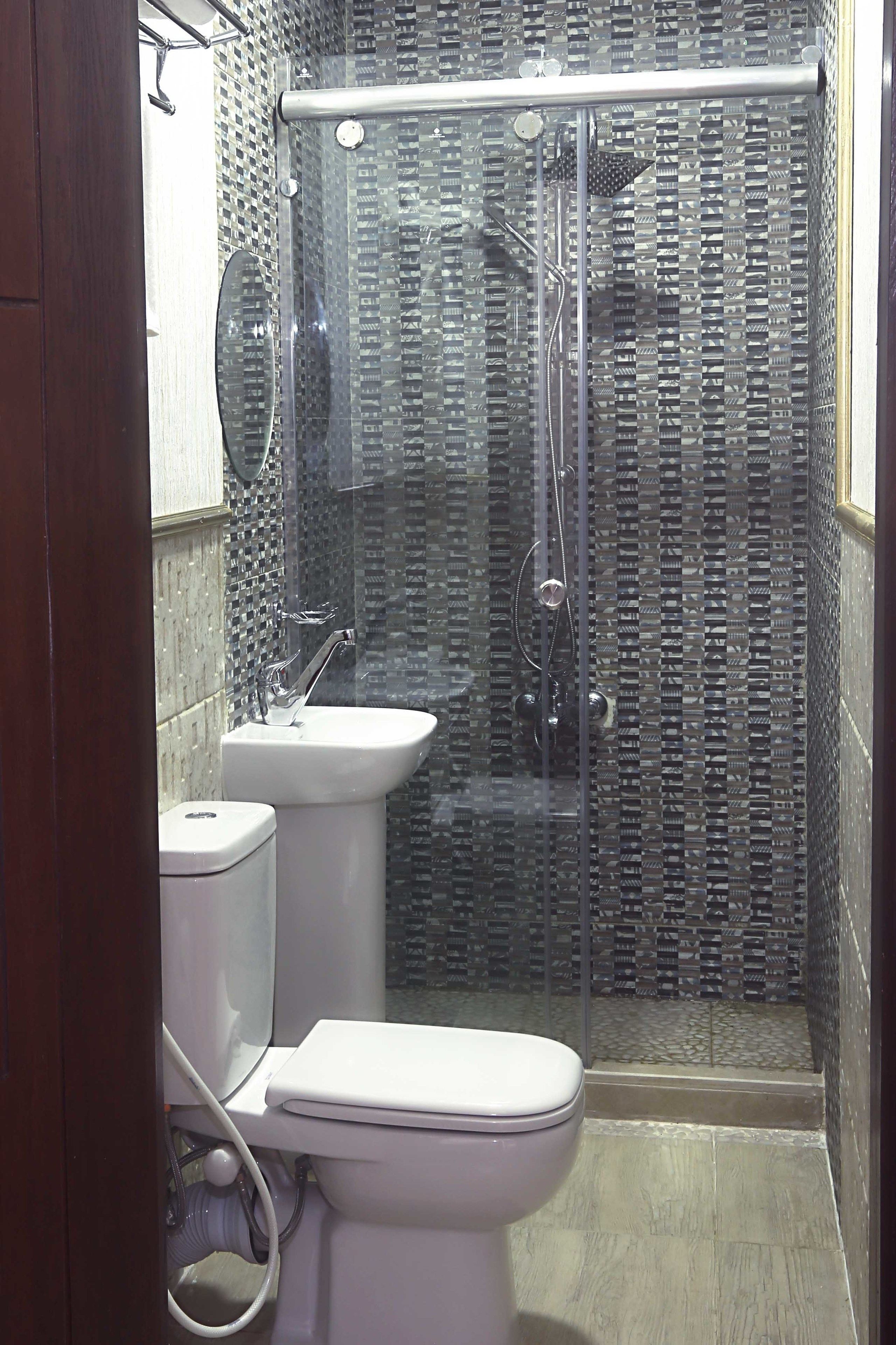 exclusive double room, city view (horus) | bathroom | free toiletries, slippers, towels