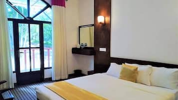 Standard Double Room, 1 King Bed | Egyptian cotton sheets, premium bedding, individually furnished