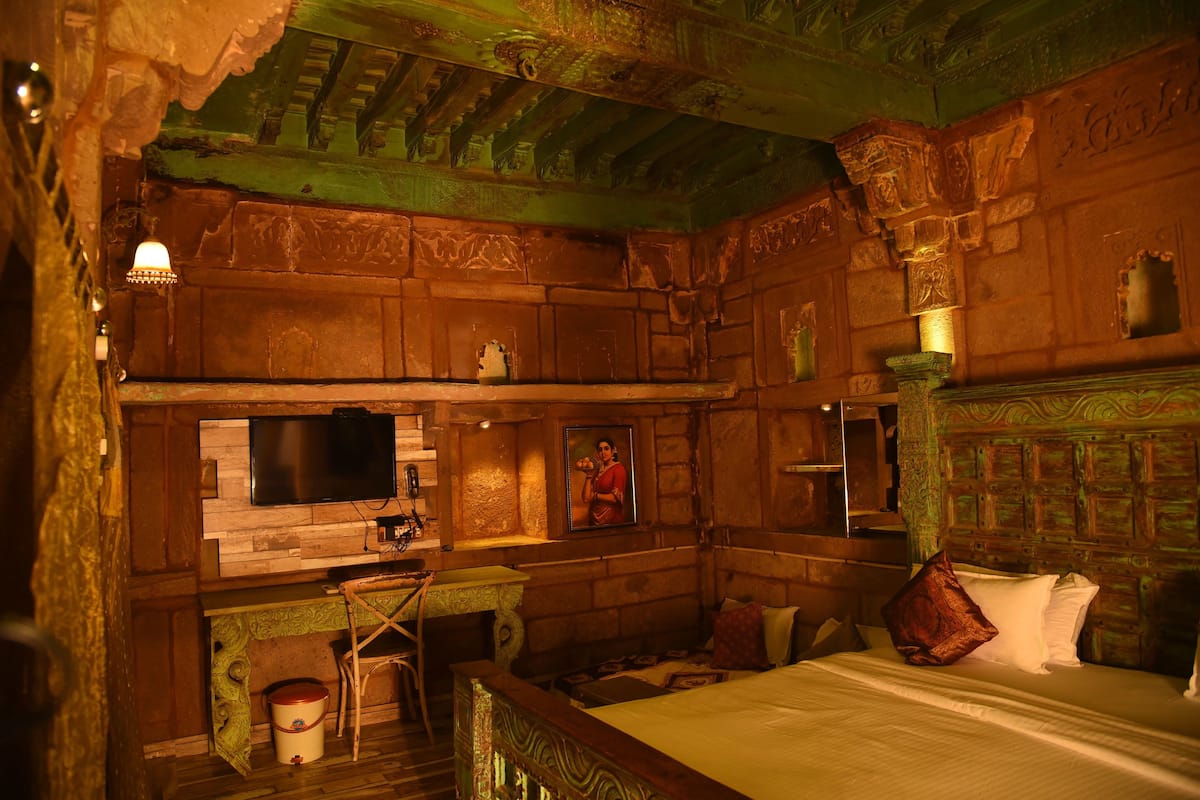 Heritage Dynasty Room | 2 bedrooms, in-room safe, individually decorated, individually furnished