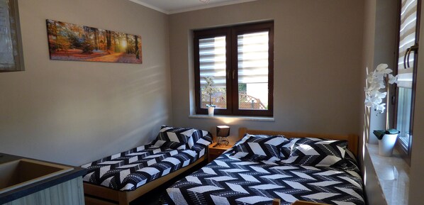 Habitación Confort | Ropa de cama de alta calidad y decoración personalizada 