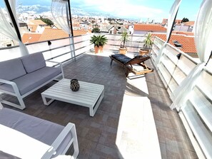 Apartment, 2 Bedrooms, Terrace, City View | Terrace/patio - Apartments Mariani (Split)