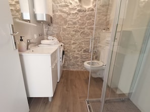 Bathroom - Apartments Mariani (Split)