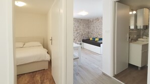 Unclassified image, 4 of 106, button - Apartments Mariani (Split)