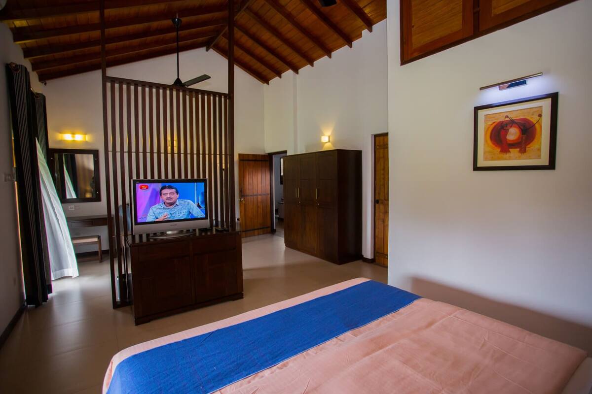 Suite | Ropa de cama de alta calidad y cortinas opacas
