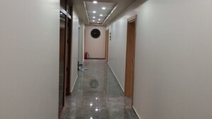 Ảnh chưa phân loại, 5 trong số 30 ảnh, nút