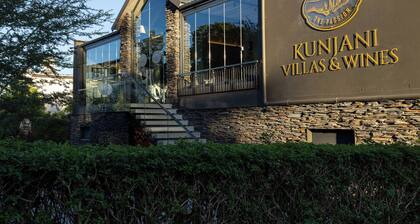 Kunjani Villas