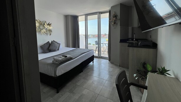 Premium Suite - Bahia 79 Apartasuites Cerca al Centro (Cartagena)