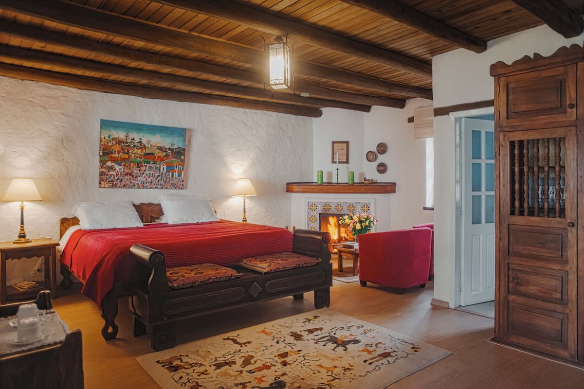 2 bedrooms, premium bedding, in-room safe, individually decorated