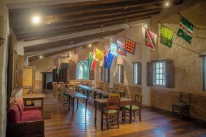 Business center - Hacienda Cusin (San Pablo del Lago)