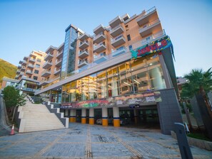 Exterior - Diamond Hill (Vlorë)