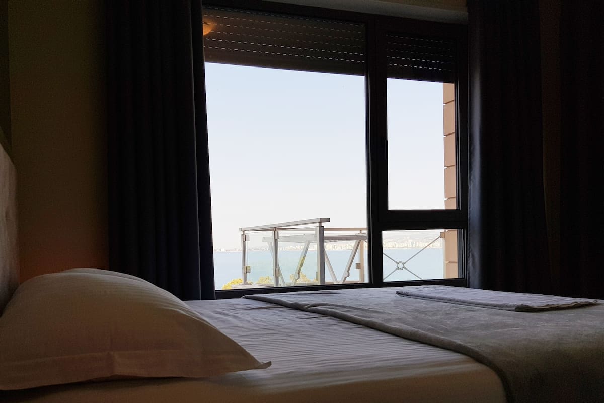 1 bedroom, minibar, in-room safe, desk