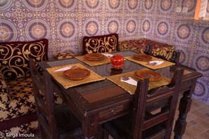 Local and international cuisine - Targaimoula (Asni)