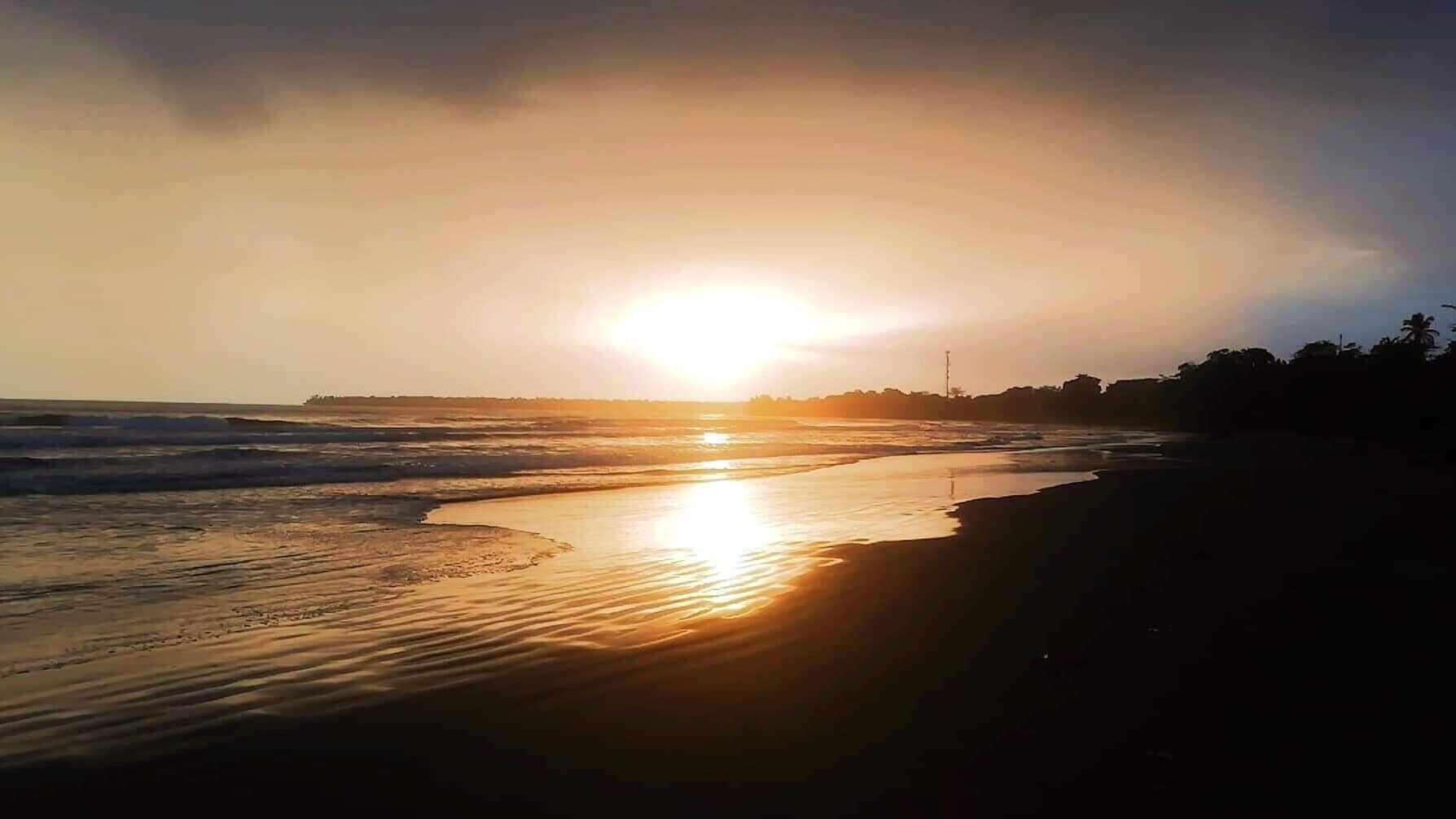 Beach nearby, beach towels
