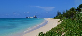 Comfortable, Tropical, Beachfront Living