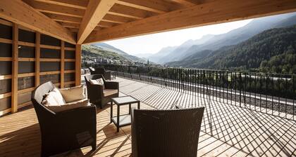 Hotel Arnica Scuol - Adults only