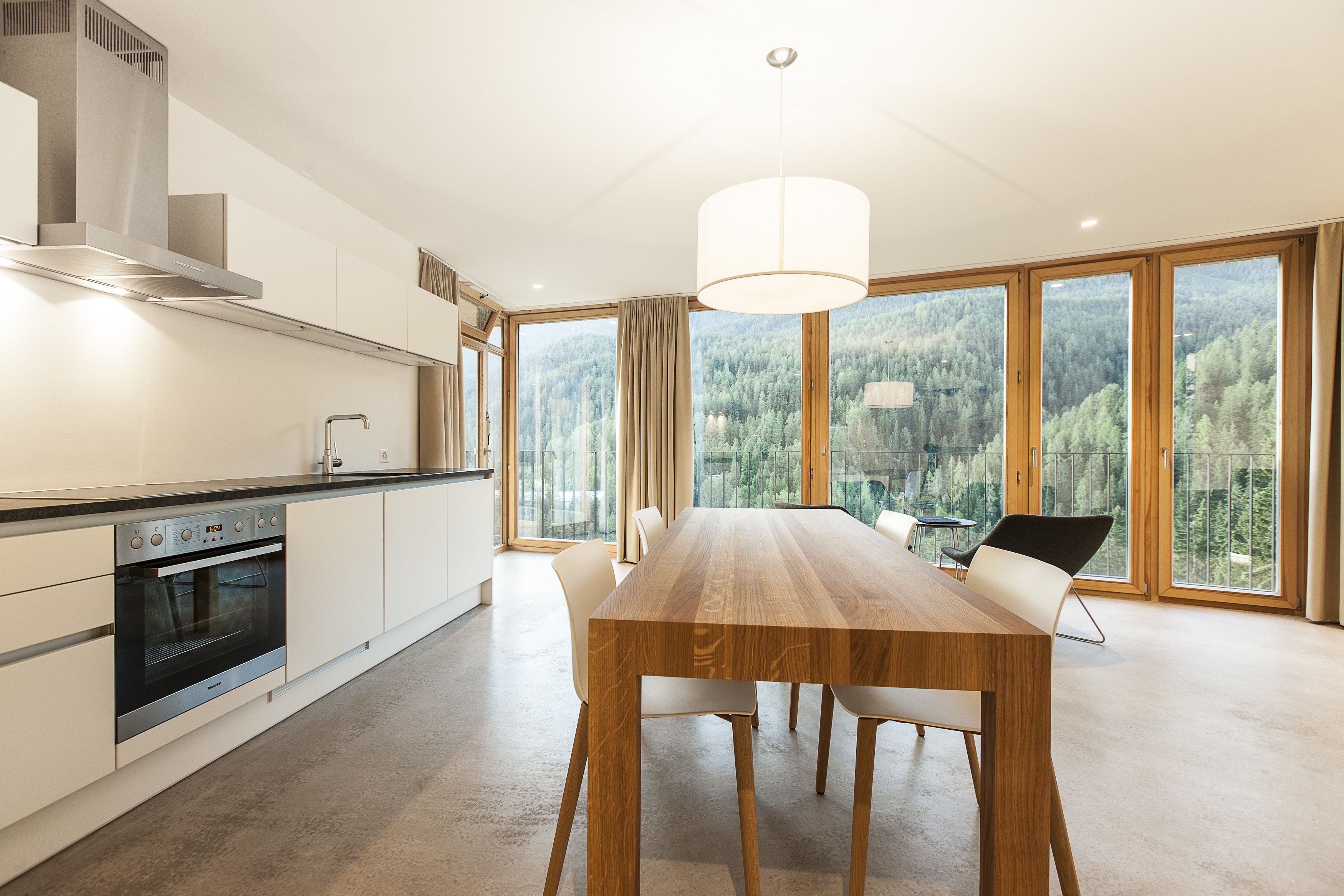 Suite – superior, 1 kingsize-seng, fjellutsikt | Eget kjøkken | Vannkoker